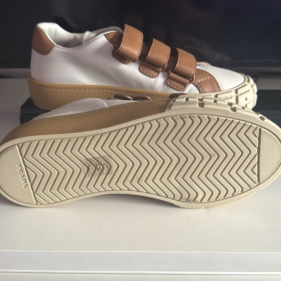 Prada Milano Leather Espadrilles Sneakers - Picture 4 of 6